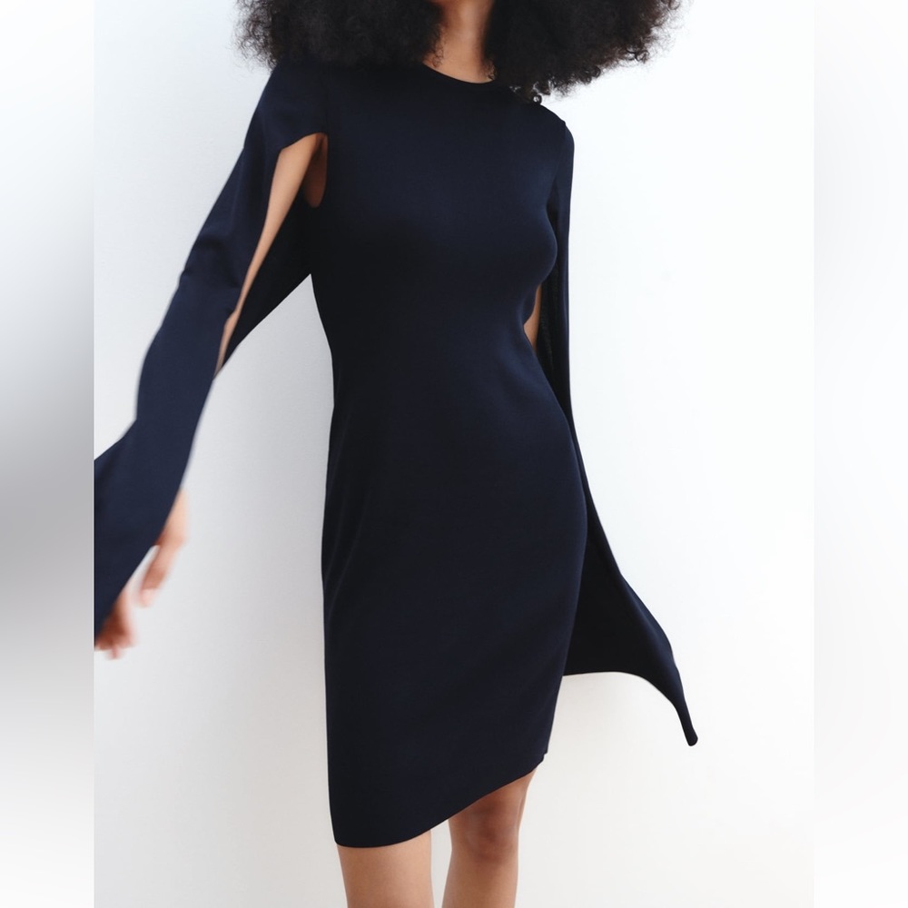 ZARA NAVY BLUE KNIT CAPE DRESS - Picture 2 of 9